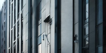 物业到底可不可以停住户的电？